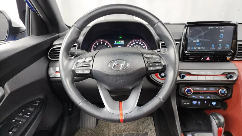 Hyundai Veloster