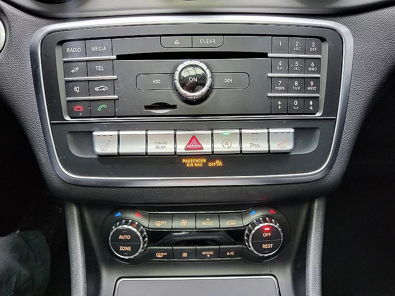 Mercedes-Benz GLA-Class