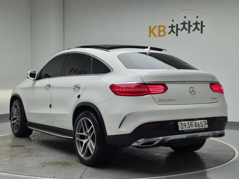 Mercedes-Benz GLE-Class