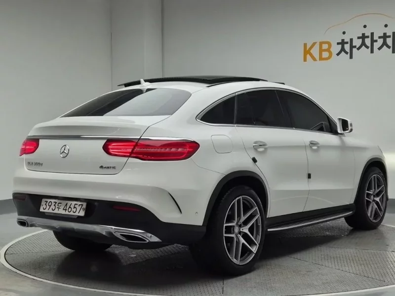 Mercedes-Benz GLE-Class