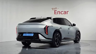 Kia EV4