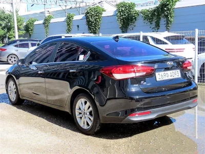 Kia K3