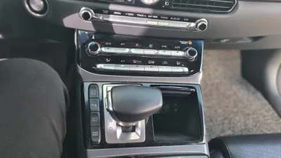Genesis EQ900