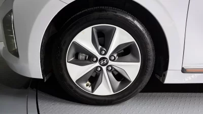 Hyundai Ioniq