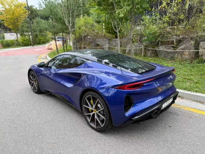 Lotus EMIRA