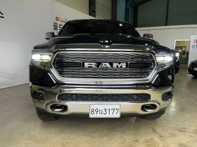 Dodge Ram Pick Up