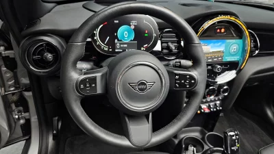 MINI Cooper Convertible