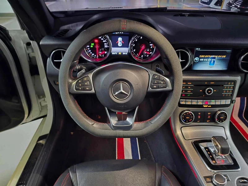 Mercedes-Benz SLC-Class