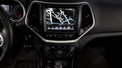 Jeep CHEROKEE
