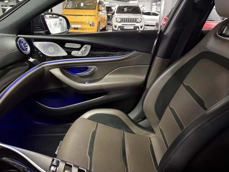 Mercedes-Benz AMG GT