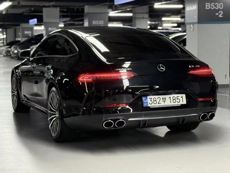 Mercedes-Benz AMG GT