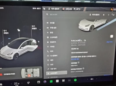 Tesla MODEL 3