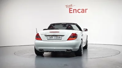 Mercedes-Benz SLK-Class