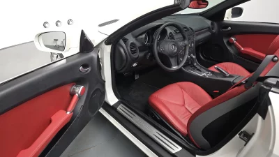 Mercedes-Benz SLK-Class