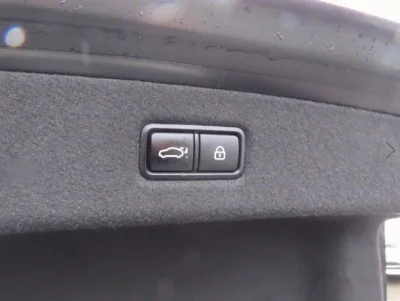 Genesis EQ900