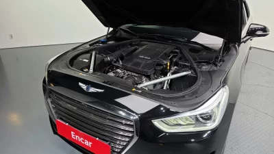 Genesis EQ900