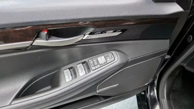 Genesis EQ900