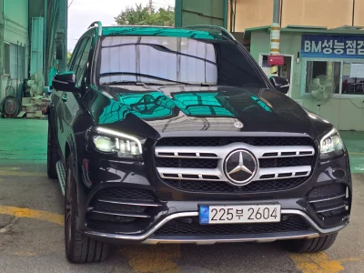 Mercedes-Benz GLS-Class