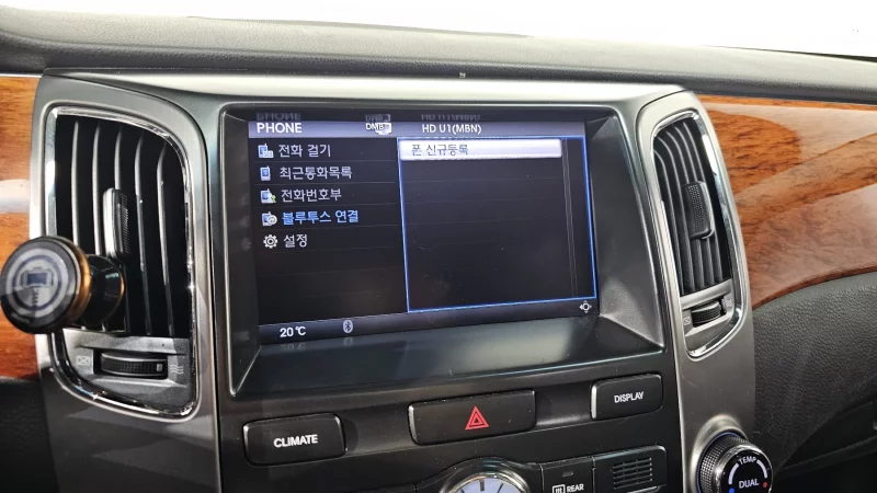 Hyundai Equus