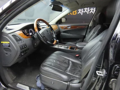 Hyundai Equus