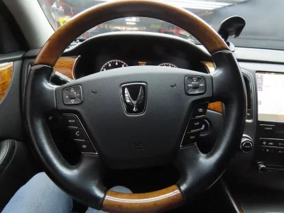 Hyundai Equus