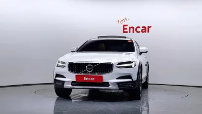 Volvo V90