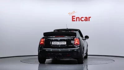 MINI Cooper Convertible
