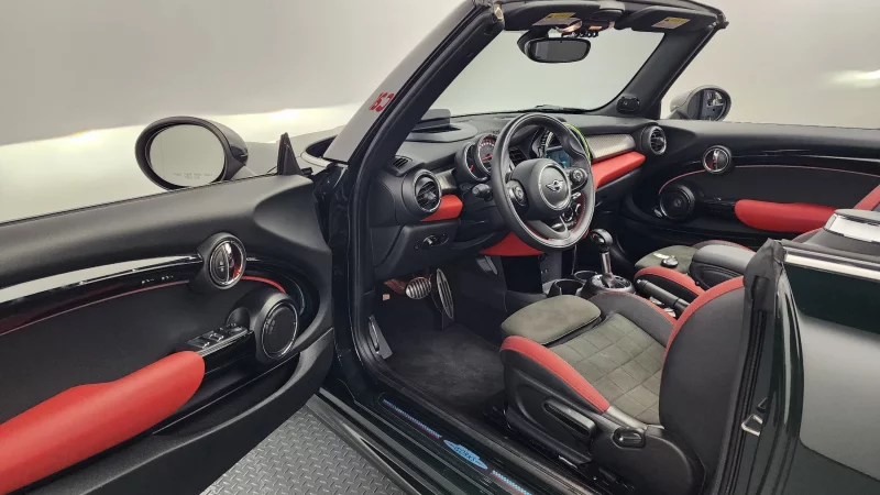 MINI Cooper Convertible
