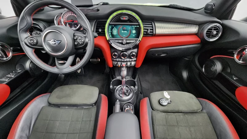 MINI Cooper Convertible