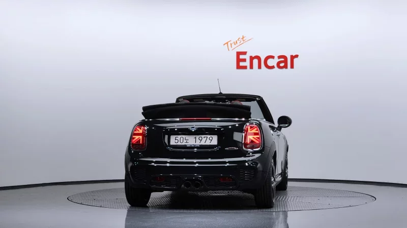 MINI Cooper Convertible