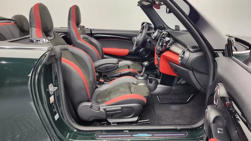 MINI Cooper Convertible