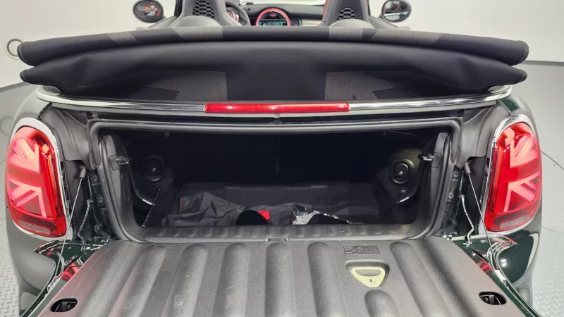 MINI Cooper Convertible