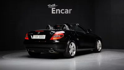 Mercedes-Benz SLK-Class