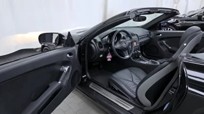 Mercedes-Benz SLK-Class
