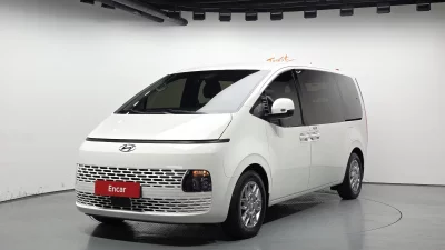 Hyundai Staria