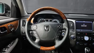 Hyundai Equus