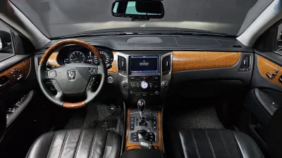 Hyundai Equus