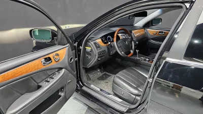 Hyundai Equus