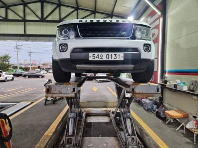 Land Rover DISCOVERY