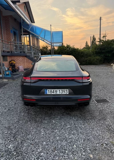 Porsche PANAMERA