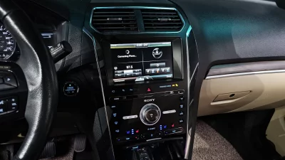 Ford EXPLORER