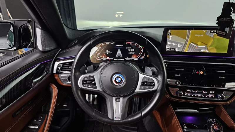 BMW 5-Series