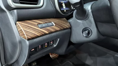 Nissan MAXIMA