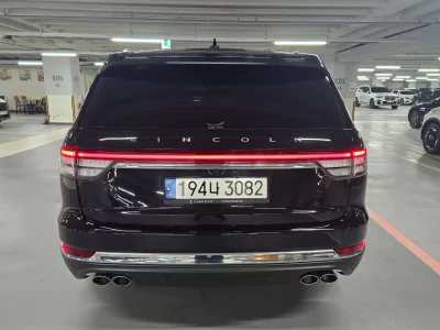 Lincoln AVIATOR
