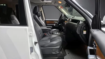 Land Rover DISCOVERY