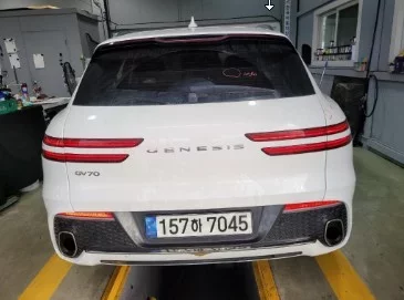 Genesis GV70