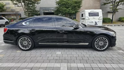 Kia K9