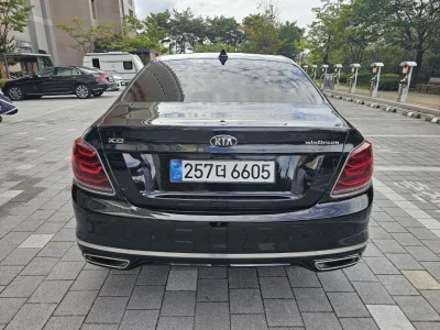 Kia K9