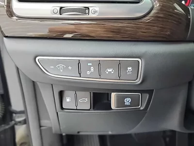 Genesis EQ900