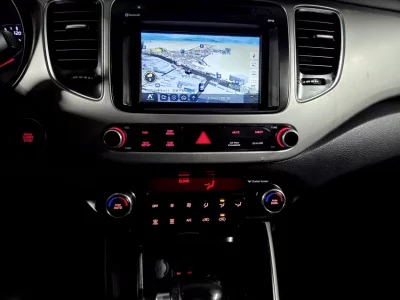 Kia Carens